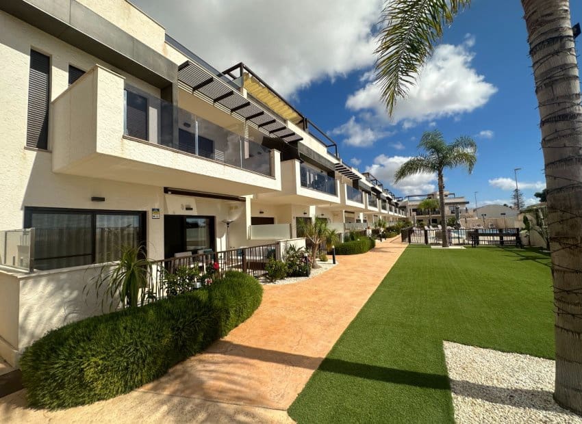 2 sypialnia Apartament na sprzedaż w Dolores De Pacheco z basenem - 210 000 € (Ref: 9245764)