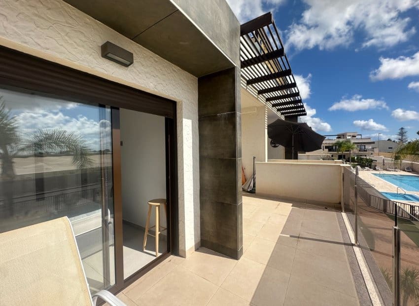 2 sypialnia Apartament na sprzedaż w Dolores De Pacheco z basenem - 210 000 € (Ref: 9245764)