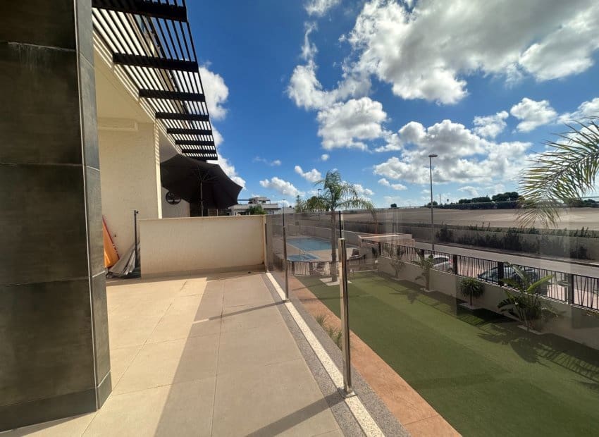 2 sypialnia Apartament na sprzedaż w Dolores De Pacheco z basenem - 210 000 € (Ref: 9245764)