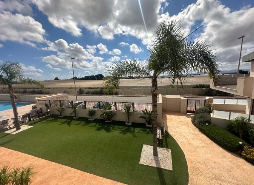 2 sypialnia Apartament na sprzedaż w Dolores De Pacheco z basenem - 210 000 € (Ref: 9245764)