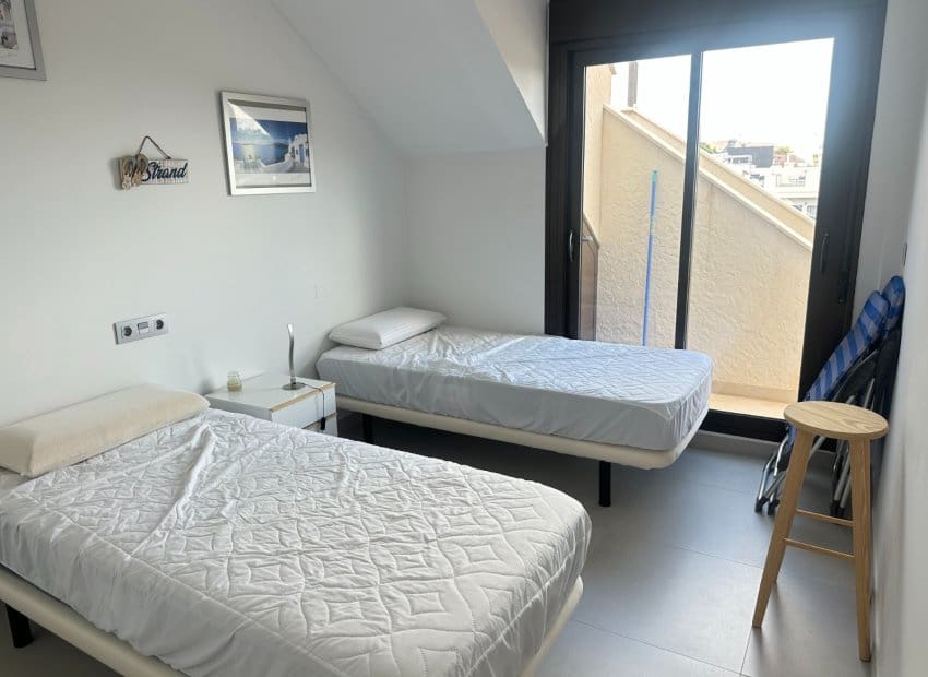 2 sypialnia Apartament na sprzedaż w Dolores De Pacheco z basenem - 210 000 € (Ref: 9245764)