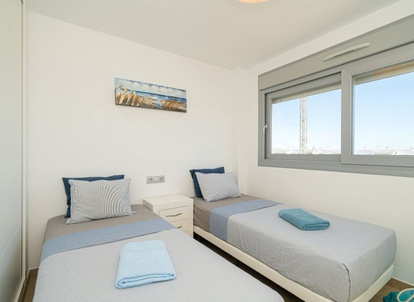 2 soveværelse Lejlighed til salg i Entre Naranjos med swimmingpool - € 235.000 (Ref: 9255883)