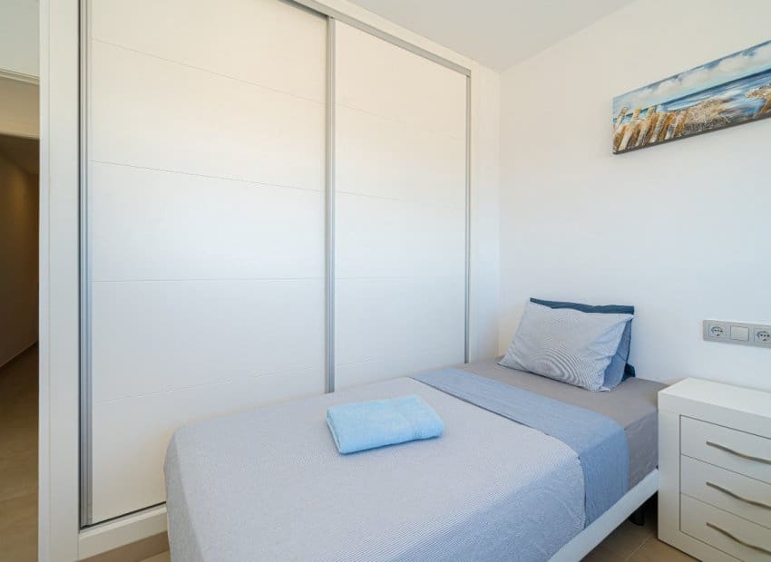 2 soveværelse Lejlighed til salg i Entre Naranjos med swimmingpool - € 235.000 (Ref: 9255883)