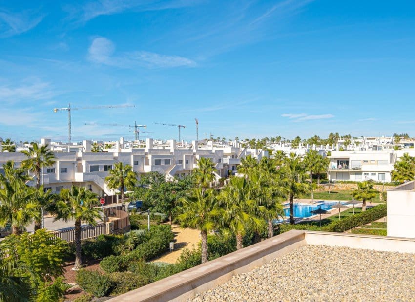 2 soveværelse Lejlighed til salg i Entre Naranjos med swimmingpool - € 235.000 (Ref: 9255883)