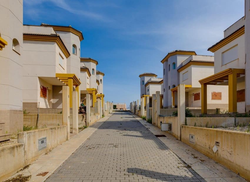 3 soveværelse Semi-Rækkehus til salg i San Fulgencio med swimmingpool - € 275.000 (Ref: 9255884)