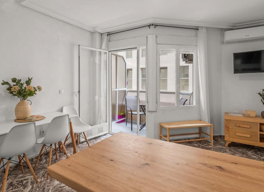 2 soverom Leilighet til salgs i Torrevieja - € 215 000 (Ref: 9266703)