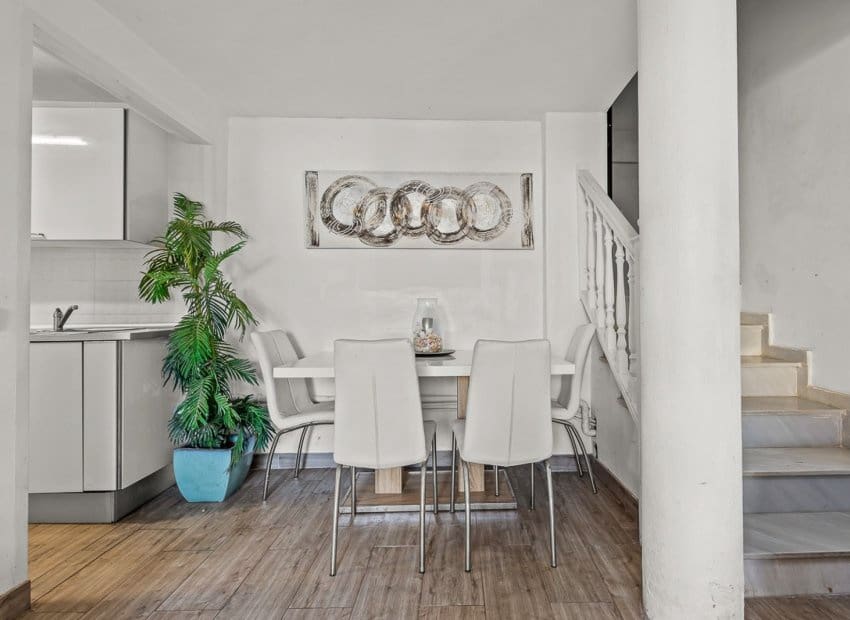 4 chambre Villa/Maison à vendre à Playa Flamenca avec piscine - 399 000 € (Ref: 9266705)