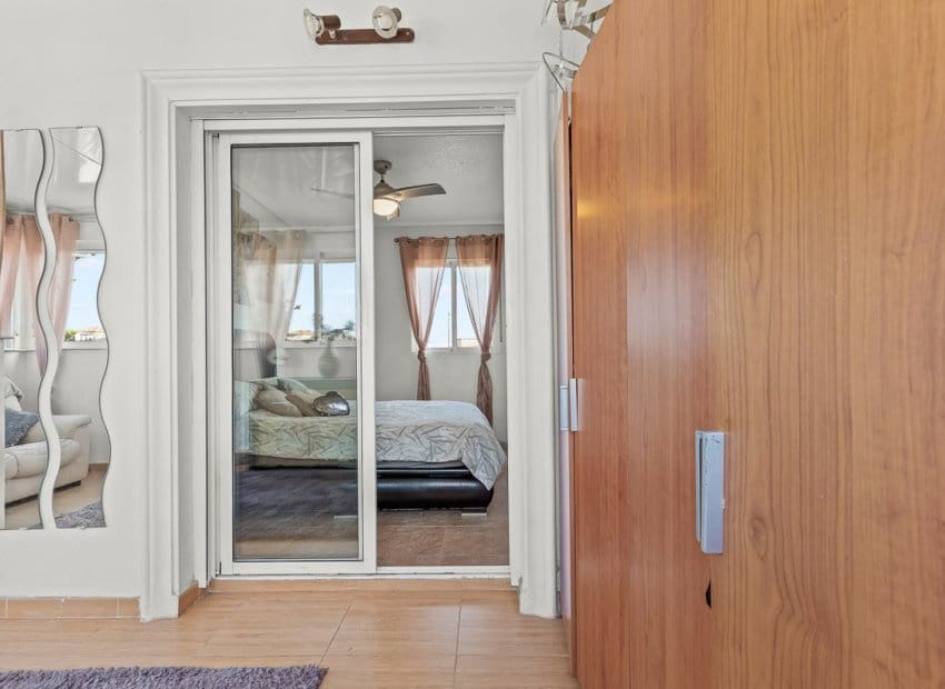 4 chambre Villa/Maison à vendre à Playa Flamenca avec piscine - 399 000 € (Ref: 9266705)