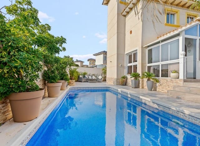 4 chambre Villa/Maison à vendre à Playa Flamenca, Orihuela avec piscine - 399 000 € (Ref: 9266705)