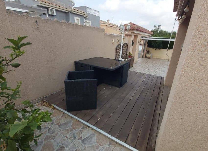 2 chambre Villa/Maison à vendre à Benimar avec piscine - 343 500 € (Ref: 9266706)