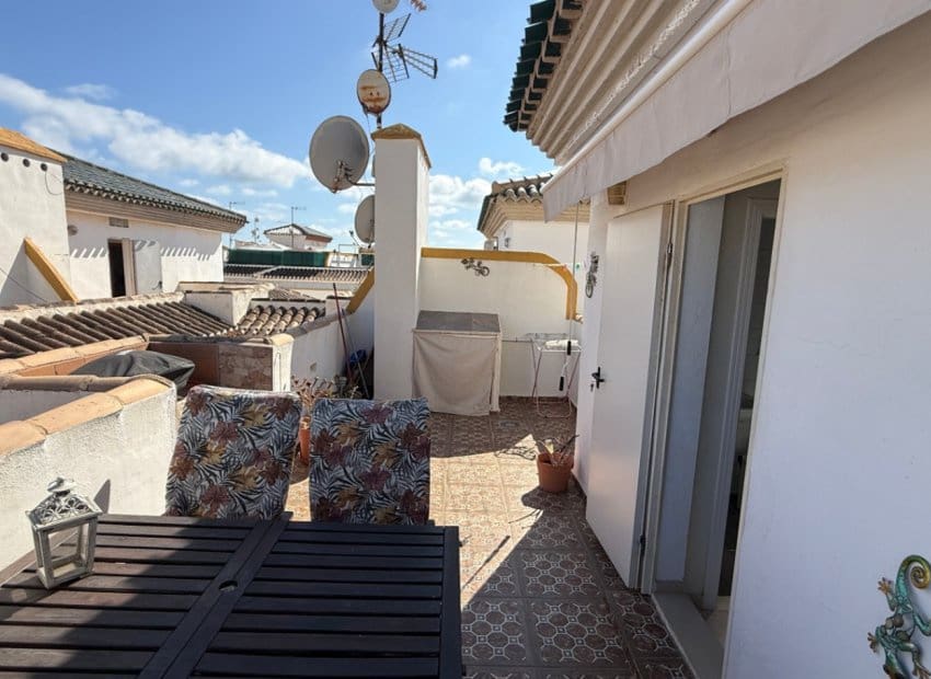 3 slaapkamer Appartement te koop in La Zenia met zwembad - € 204.900 (Ref: 9267618)