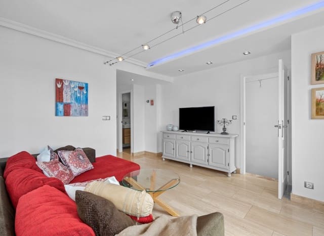 3 soveværelse Penthouse til salg i Punta Prima, Orihuela med swimmingpool - € 269.000 (Ref: 9267623)