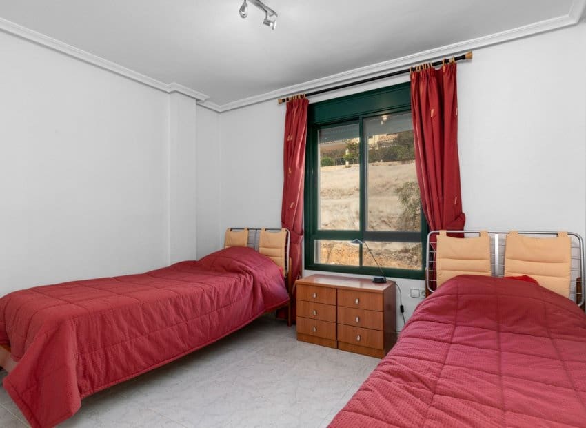 2 sypialnia Penthouse na sprzedaż w Campoamor z basenem - 279 000 € (Ref: 9267625)