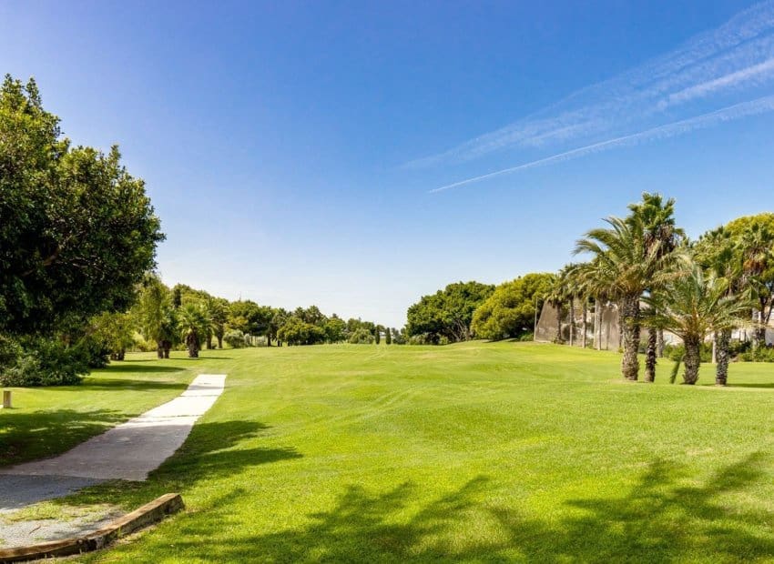 2 sypialnia Penthouse na sprzedaż w Campoamor z basenem - 279 000 € (Ref: 9267625)