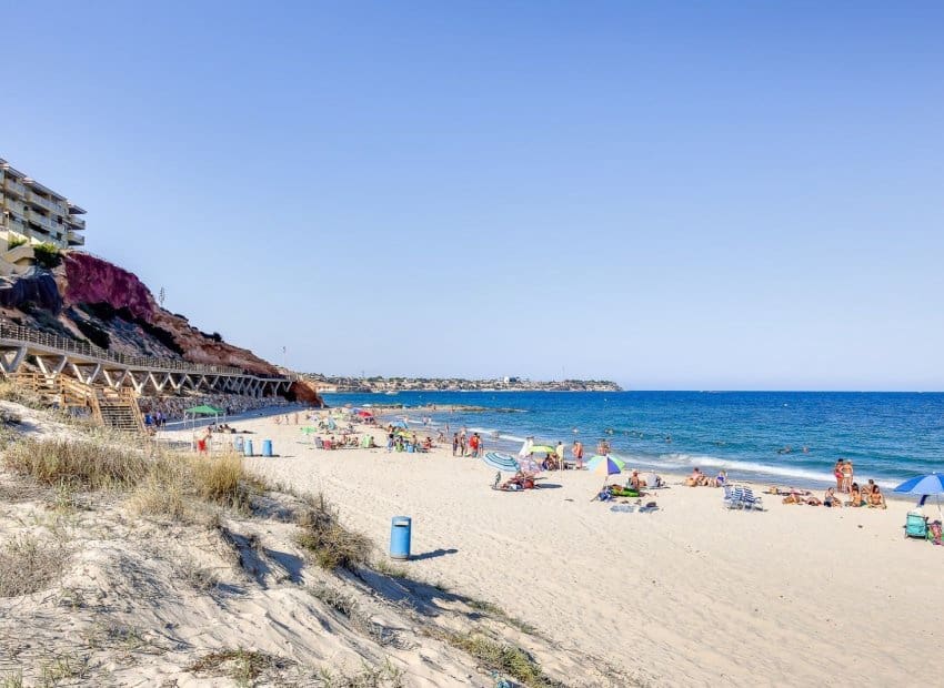 2 sypialnia Penthouse na sprzedaż w Campoamor z basenem - 279 000 € (Ref: 9267625)