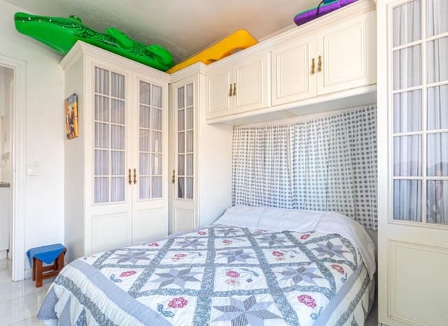 1 sypialnia Penthouse na sprzedaż w Playa de los Náufragos, Torrevieja z basenem - 115 000 € (Ref: 9267626)