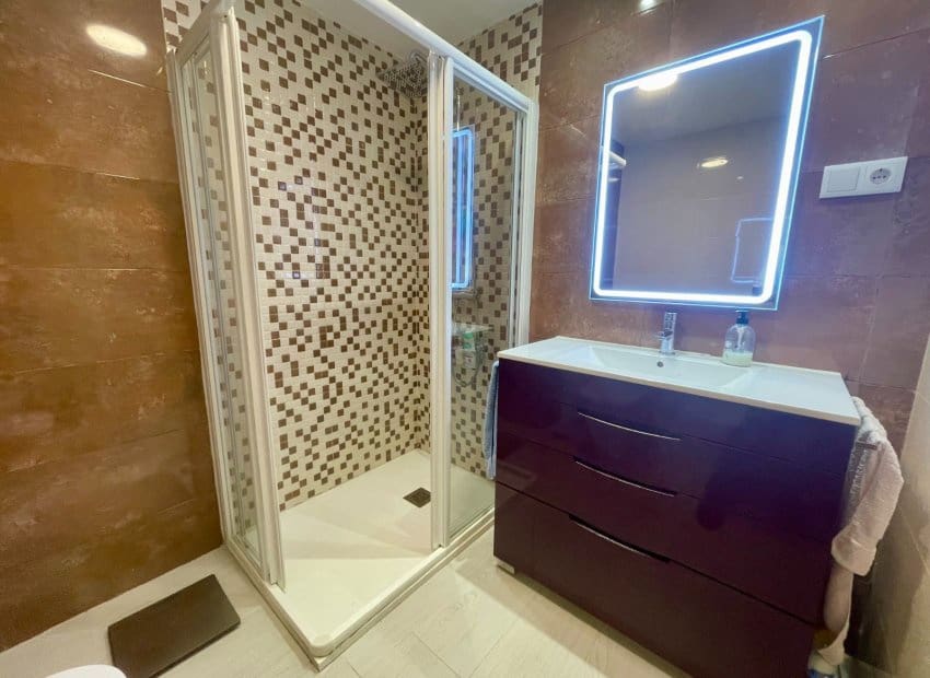 3 quarto Apartamento de Praia para venda em Torrevieja - 329 999 € (Ref: 9267629)