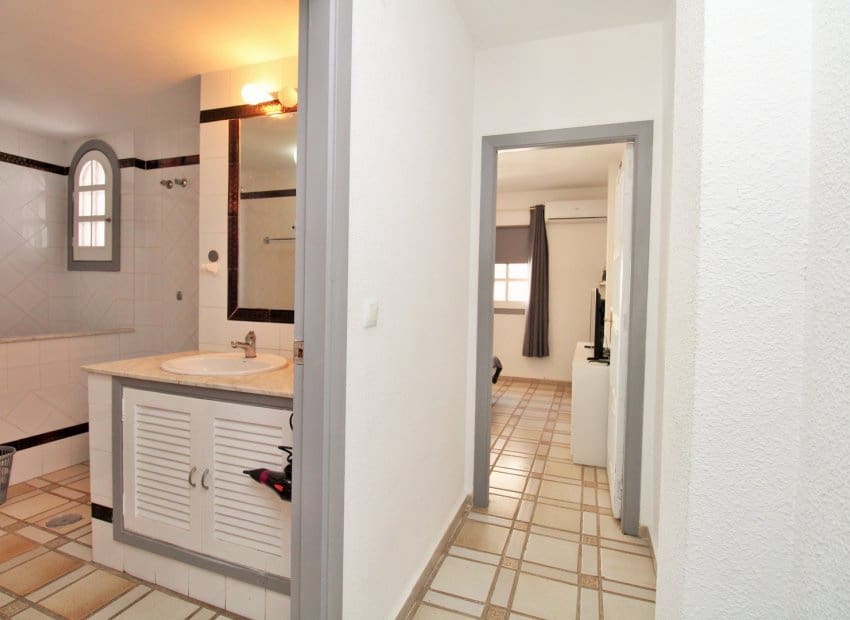 1 soverom Leilighet til salgs i Villamartin med svømmebasseng - € 129 000 (Ref: 9267631)