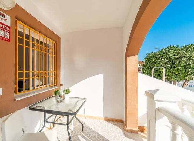 2 bedroom Townhouse for sale in El Limonar, Torrevieja with pool - € 139,000 (Ref: 9267635)