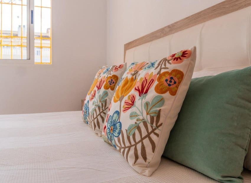 2 makuuhuone Omakotitalo myytävänä paikassa El Limonar mukana uima-altaan - 139 000 € (Ref: 9267635)