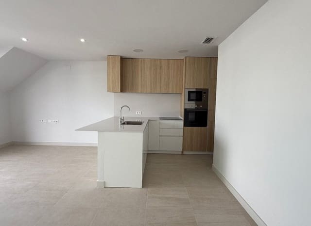 2 Zimmer Apartment zu verkaufen in Torrevieja mit Pool - 305.000 € (Ref: 9275240)