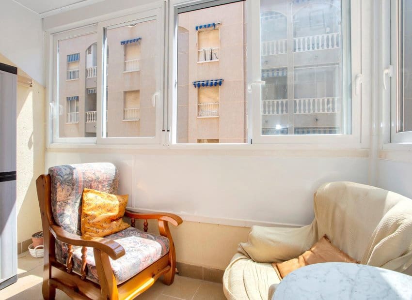 2 makuuhuone Huoneisto myytävänä paikassa Torrevieja - 127 900 € (Ref: 9275243)