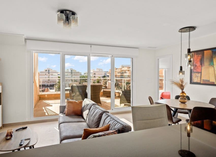 3 chambre Penthouse à vendre à Orihuela Costa avec piscine - 419 000 € (Ref: 9275244)