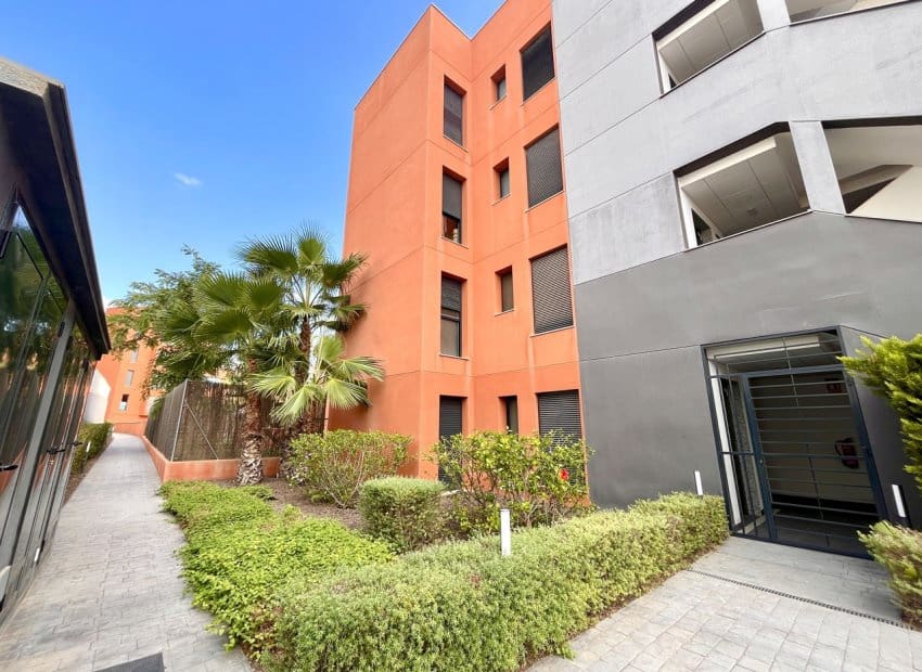 2 sypialnia Apartament na sprzedaż w Villamartin z basenem - 249 900 € (Ref: 9275246)