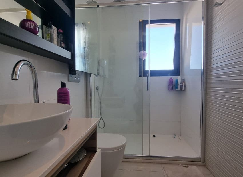 Casa de 3 habitaciones en Ciudad Quesada en venta con piscina - 340.000 € (Ref: 9282448)