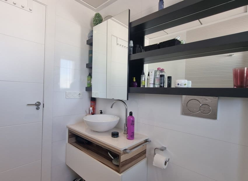 Casa de 3 habitaciones en Ciudad Quesada en venta con piscina - 340.000 € (Ref: 9282448)