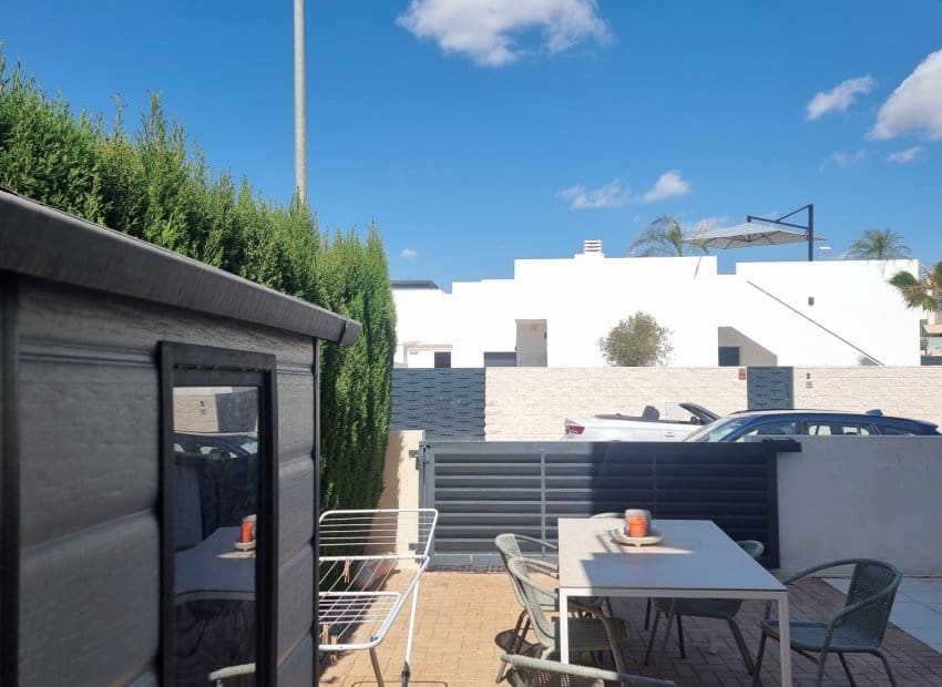 Casa de 3 habitaciones en Ciudad Quesada en venta con piscina - 340.000 € (Ref: 9282448)