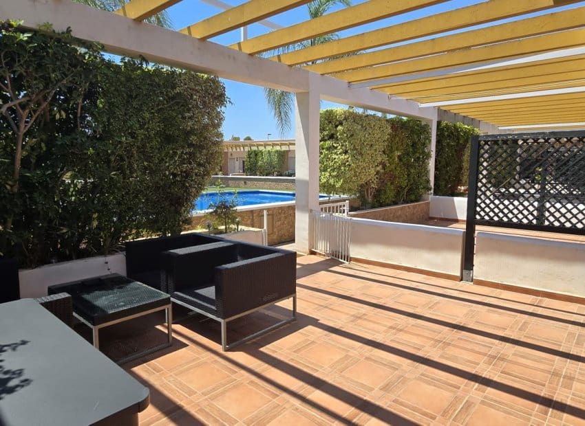 2 soverom Hus til salgs i Pilar de la Horadada med svømmebasseng - € 229 900 (Ref: 9282458)