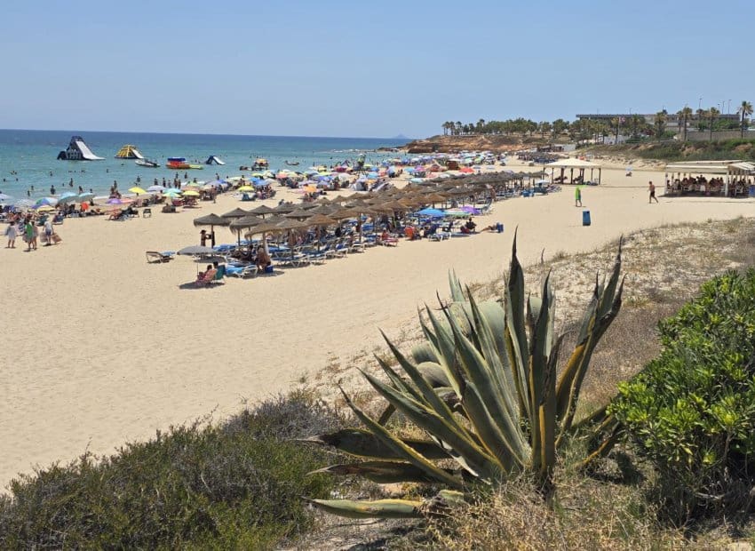 2 soverom Hus til salgs i Pilar de la Horadada med svømmebasseng - € 229 900 (Ref: 9282458)