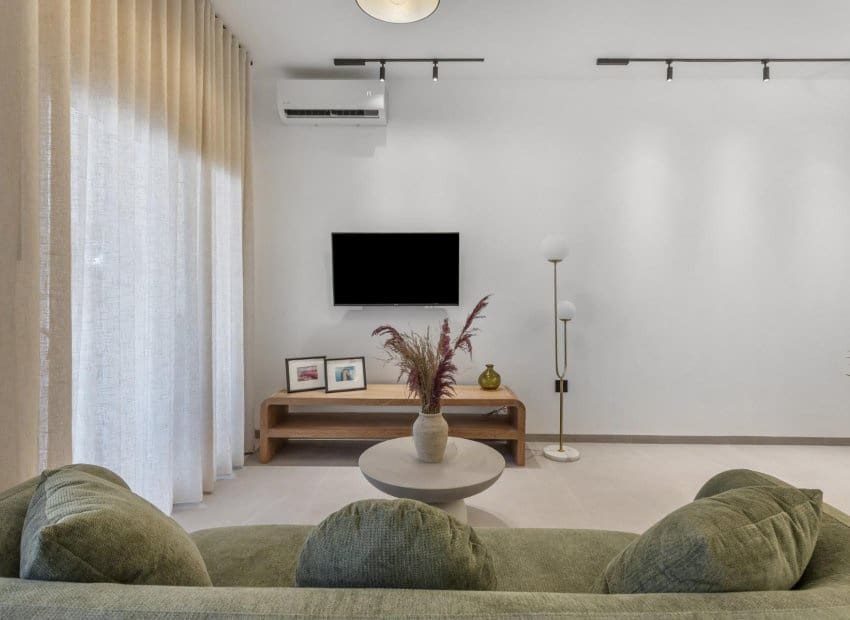 1 soveværelse Strandlejlighed til salg i Torrevieja - € 168.000 (Ref: 9296117)