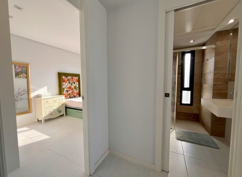 3 soverom Kjedet enebolig til salgs i Orihuela Costa med svømmebasseng - € 585 000 (Ref: 9296119)