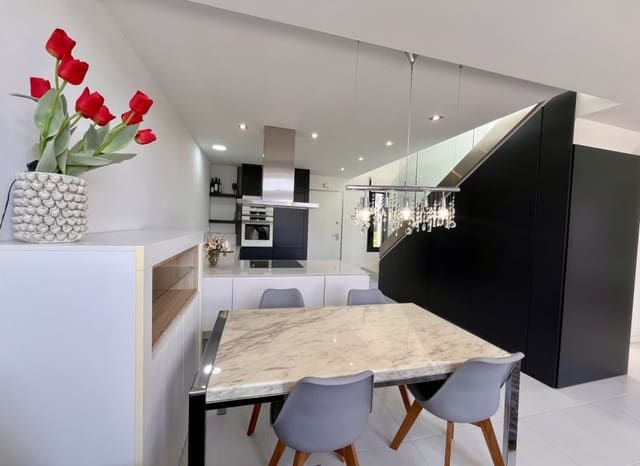 3 soveværelse Semi-Rækkehus til salg i Lomas de Cabo Roig - Los Dolses, Orihuela med swimmingpool - € 585.000 (Ref: 9296119)