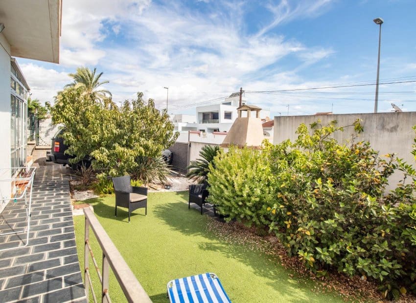 2 sovrum Bungalow till salu i Pilar de la Horadada med pool - 234 900 € (Ref: 9308828)