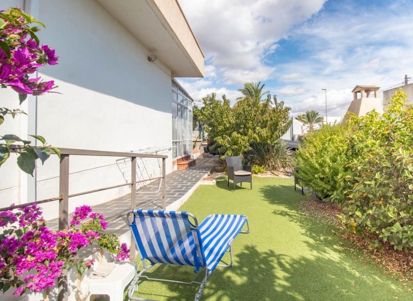 2 sovrum Bungalow till salu i Pilar de la Horadada med pool - 234 900 € (Ref: 9308828)