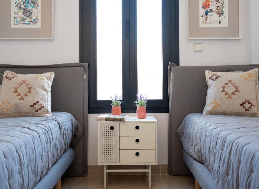 Bungalow de 3 habitaciones en Gran Alacant en venta con piscina - 350.000 € (Ref: 9308829)