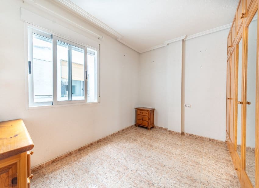 2 chambre Penthouse à vendre à Torrevieja - 199 000 € (Ref: 9308830)