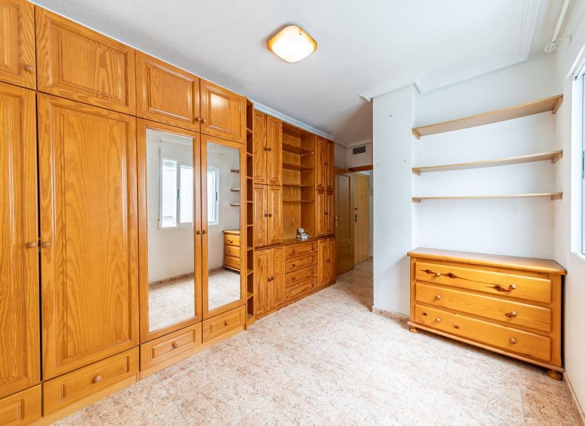 2 chambre Penthouse à vendre à Torrevieja - 199 000 € (Ref: 9308830)