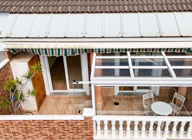 2 chambre Penthouse à vendre à Puerto Deportivo, Torrevieja - 199 000 € (Ref: 9308830)