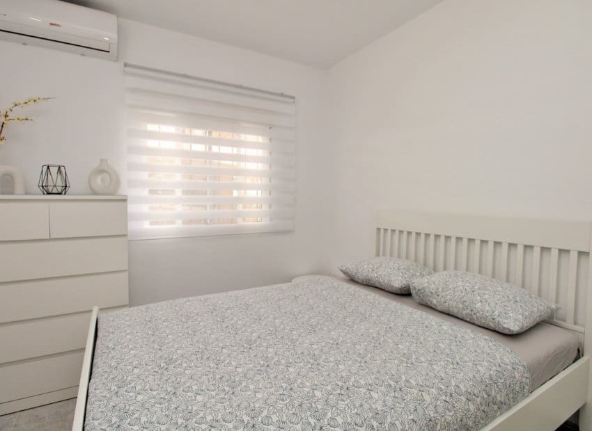 4 bedroom Villa for sale in Villamartin with pool - € 379,000 (Ref: 9308832)