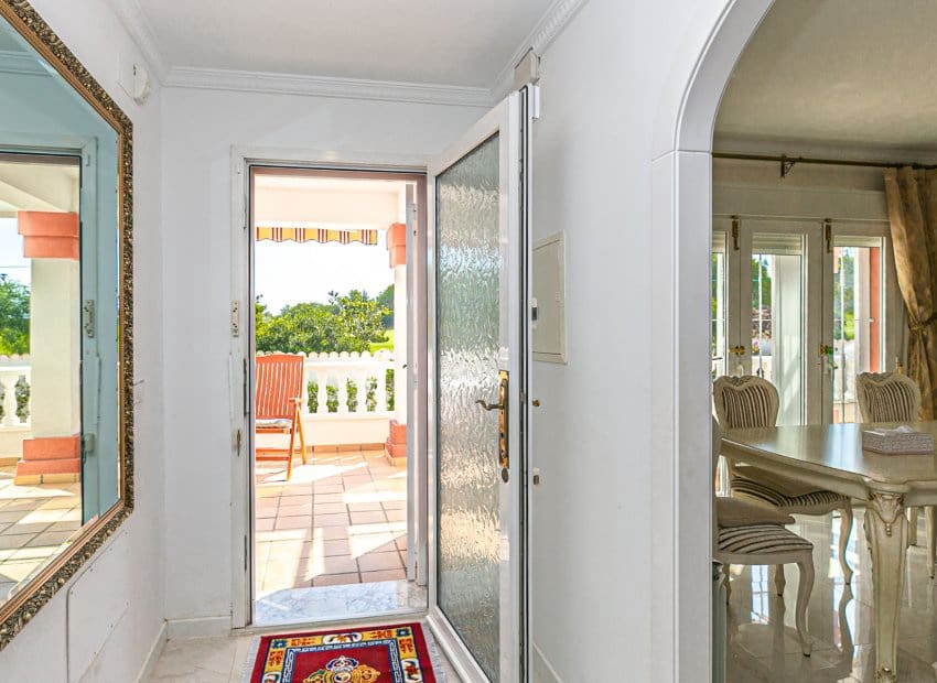 4 slaapkamer Villa te koop in Dehesa de Campoamor met zwembad - € 860.000 (Ref: 9315117)