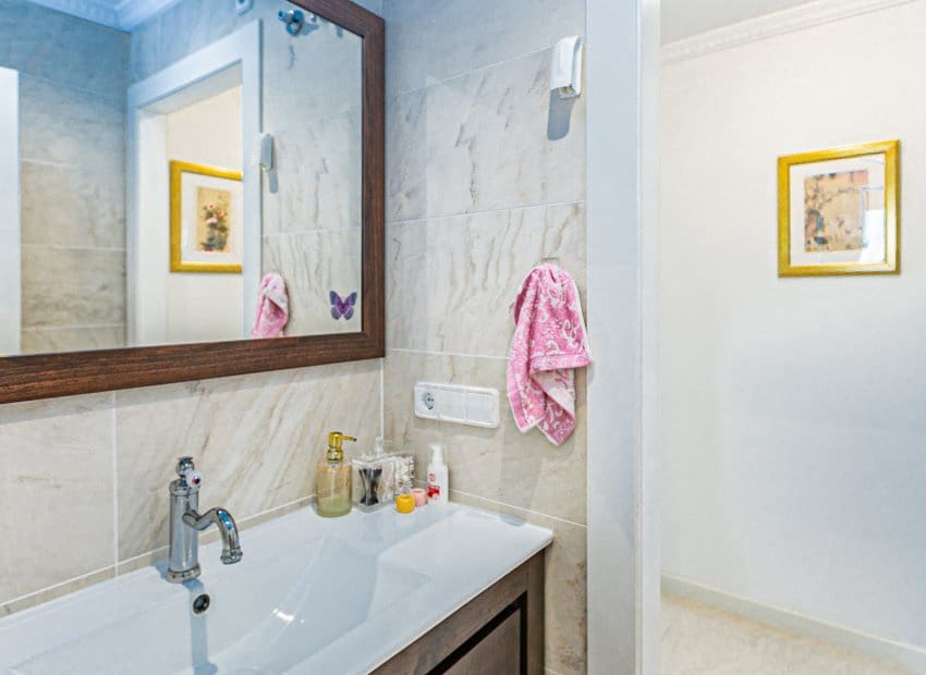 4 slaapkamer Villa te koop in Dehesa de Campoamor met zwembad - € 860.000 (Ref: 9315117)