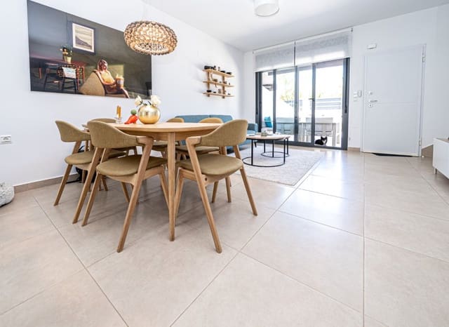 3 chambre Maison de Ville à vendre à Playa Flamenca, Orihuela avec piscine - 395 000 € (Ref: 9315119)