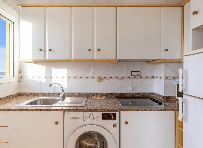 2 camera da letto Appartamento in vendita in Torrevieja con piscina - 138.000 € (Rif: 9315120)