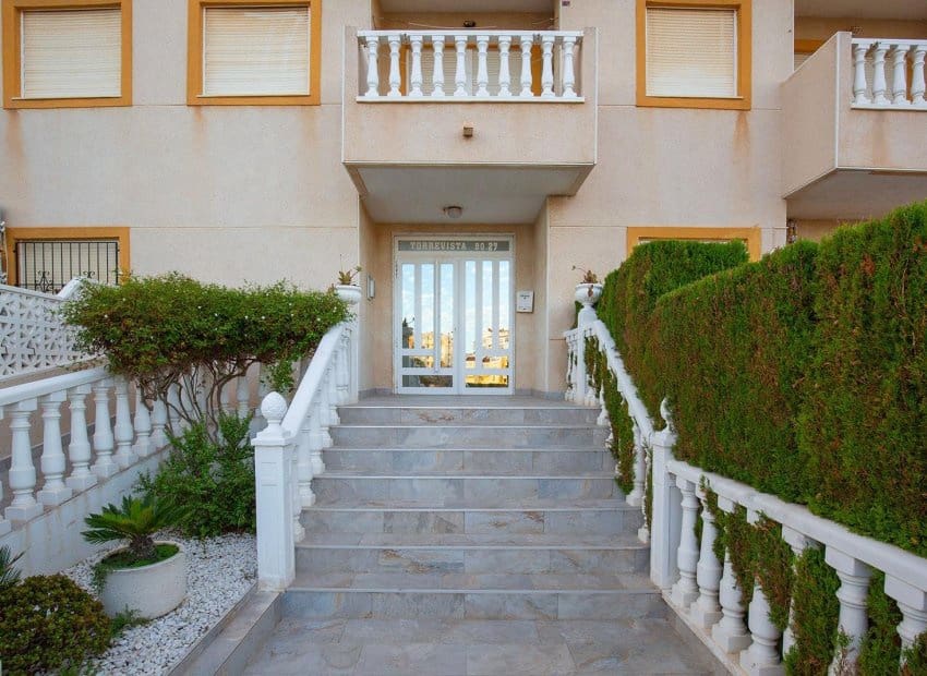 2 camera da letto Appartamento in vendita in Torrevieja con piscina - 138.000 € (Rif: 9315120)