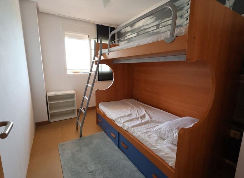 3 quarto Penthouse para venda em Pilar de la Horadada com piscina - 560 000 € (Ref: 9315121)