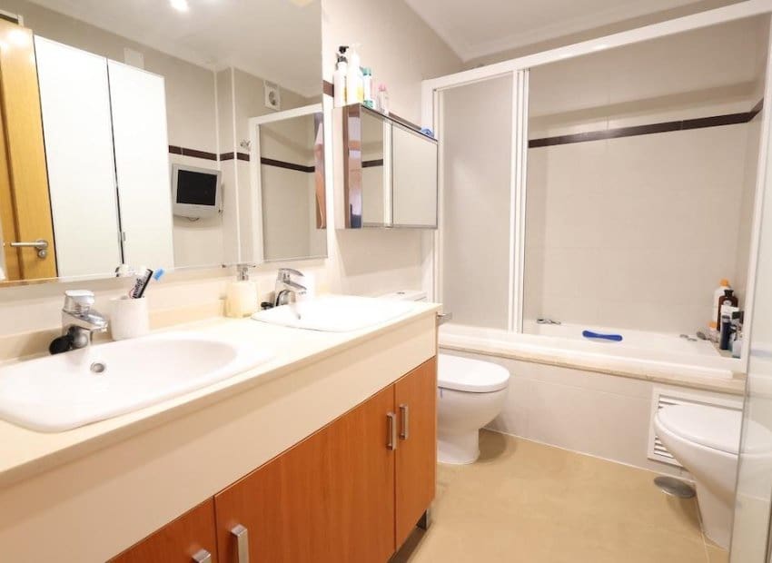 3 quarto Penthouse para venda em Pilar de la Horadada com piscina - 560 000 € (Ref: 9315121)